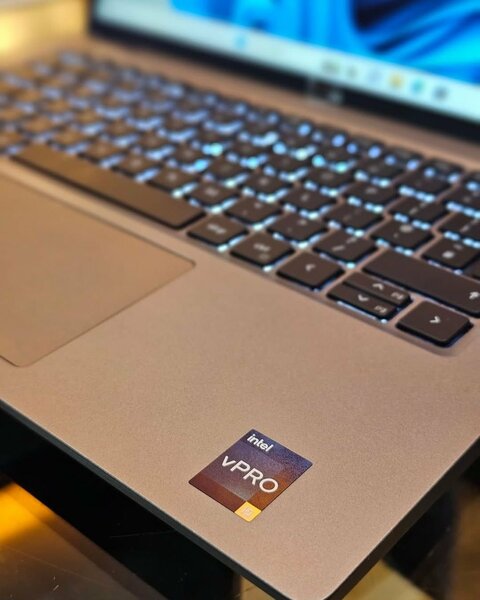 11TH Gen Dell Touchscreen