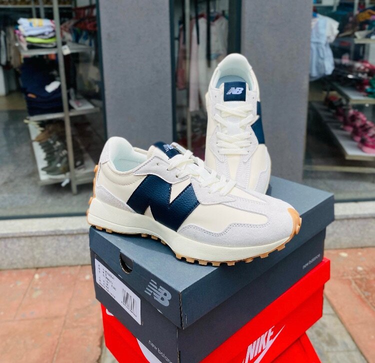 New balance 327