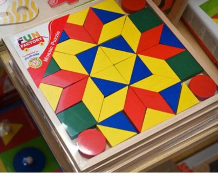 Chessboard and mosaic puzzle