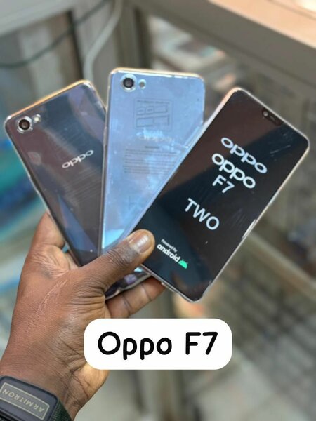 Oppo F7
