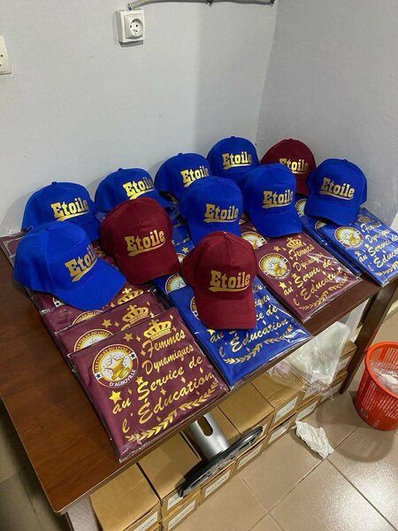 T-shirt personnalisées et Tass