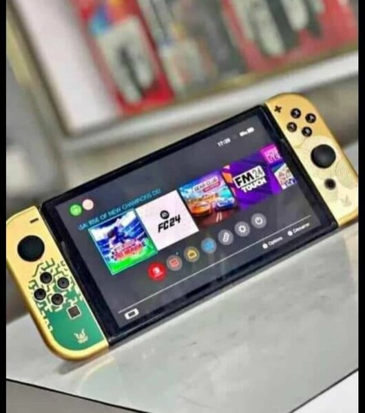 Console portable édition Pikachu