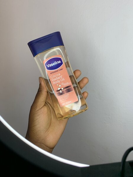 Vaseline body oil