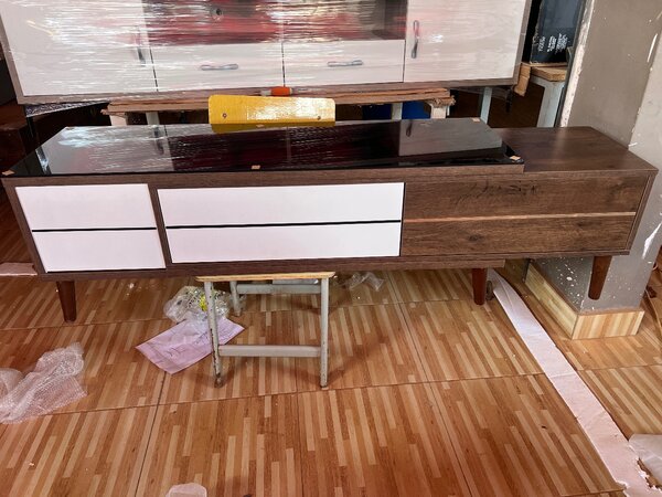 Brand new tv stand