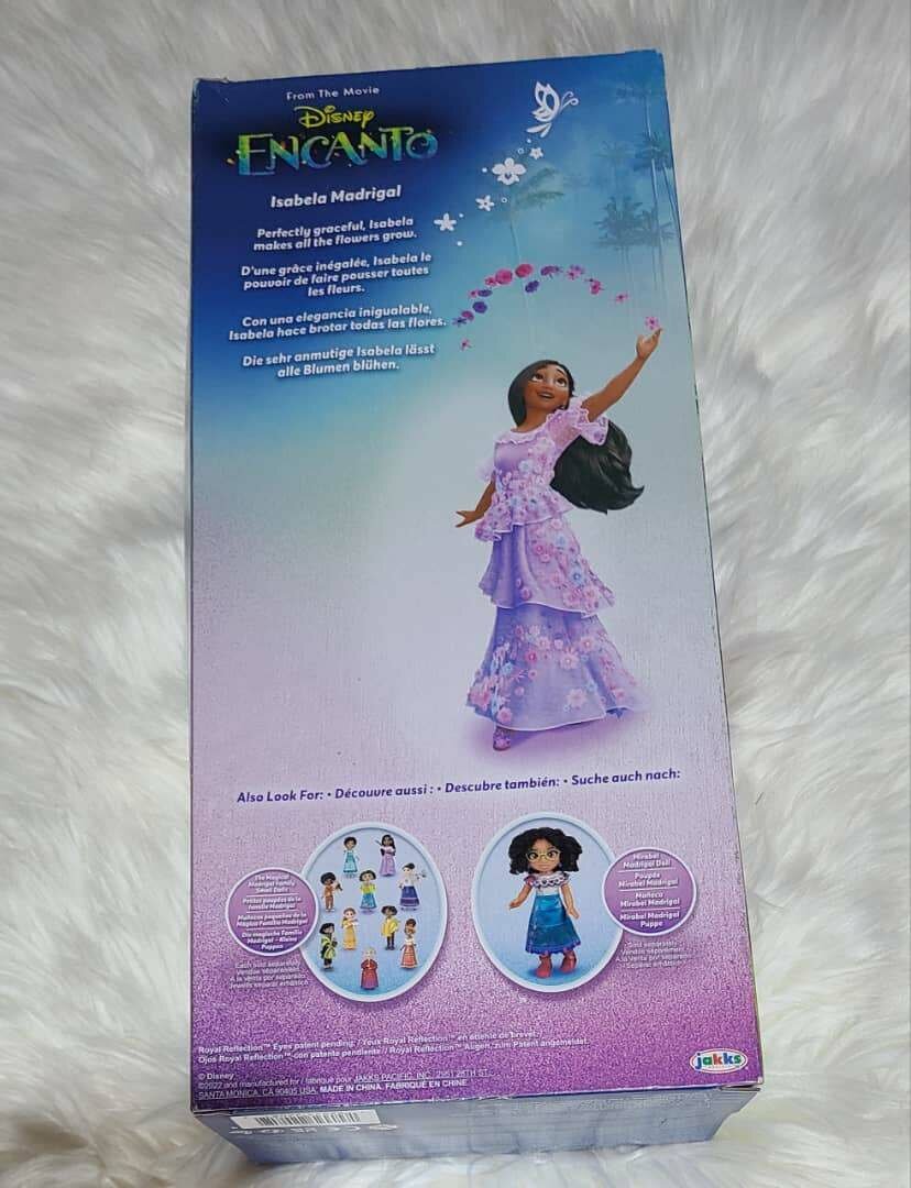 Poupée Isabela Madrigal Disney