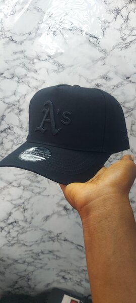 Casquette New Era noire A's