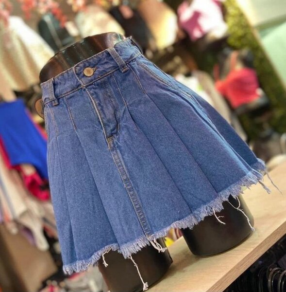 Jupe plissée en denim