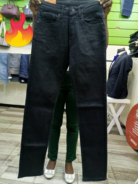 Stylish and high-quality men's jeans