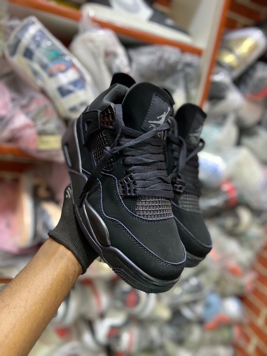 Jordan 4