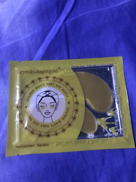 Patchs pour les yeux au collagène doré