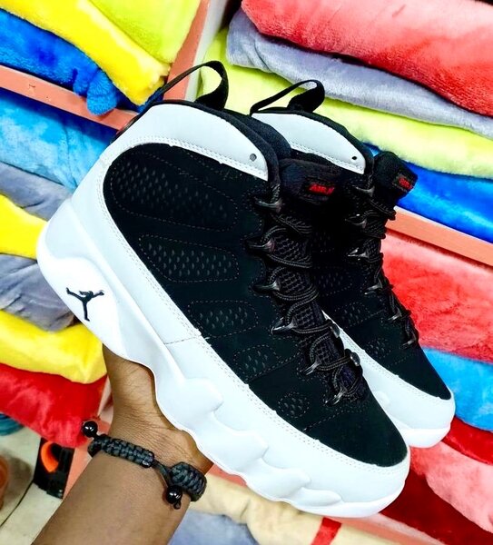 Original Air Jordan 9