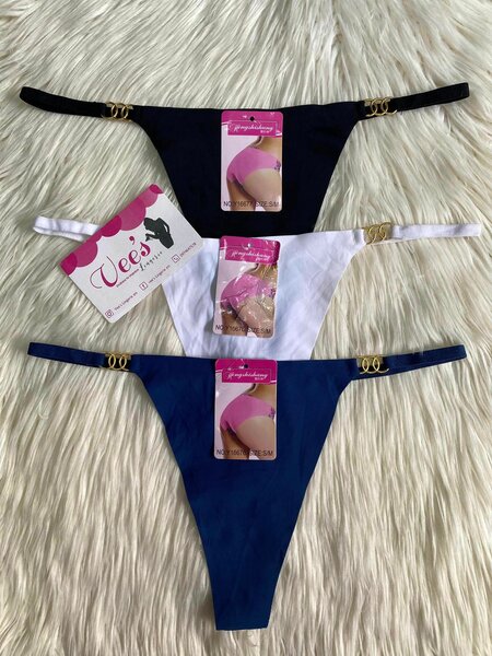 Strings et culottes pour femmes