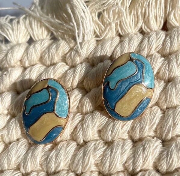 Vintage Enamel Clip-On Earrings