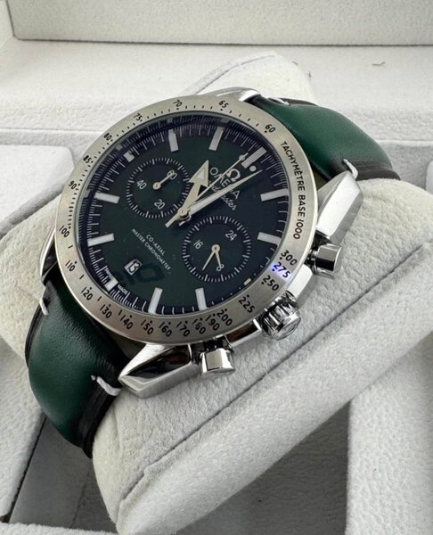 Montre Omega Speedmaster Chronographe