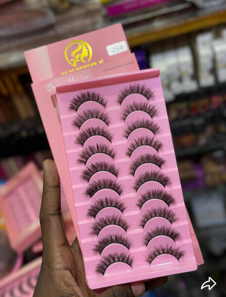 Faux Cils Volume Intense