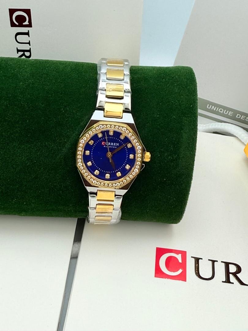 Montre Femme Élégante