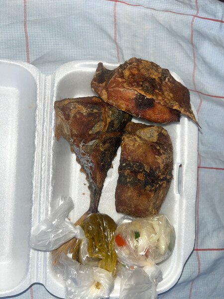 3 poisson+3 boules d attieke