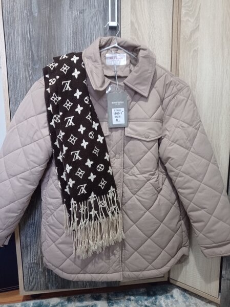 Деми. Куртка