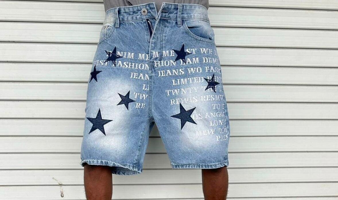 Shorts en jean étoilé