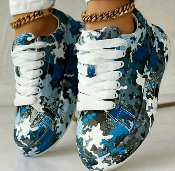 Chaussures de sport camouflage bleu