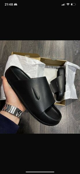 Claquette confortables noires