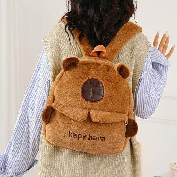 Sac à dos peluche capybara