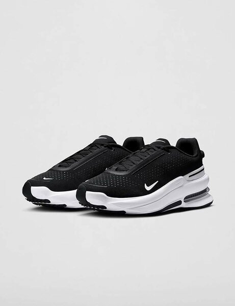 Nike Air Zoom Upturn SC.