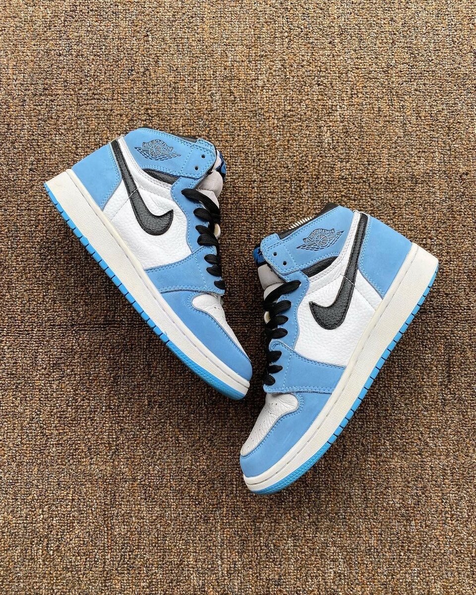 Nike Air Jordan 1 Retro High - OG