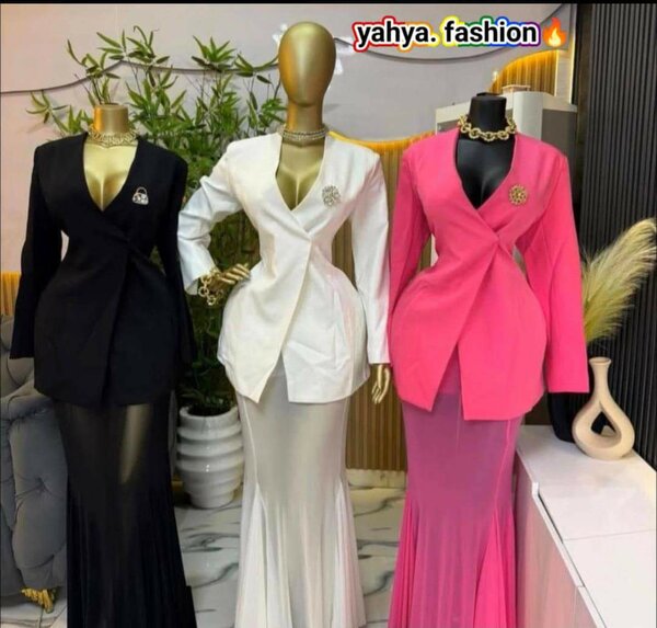 Élégante Robe Tailleur Femme