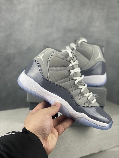 Jordan Retro 11