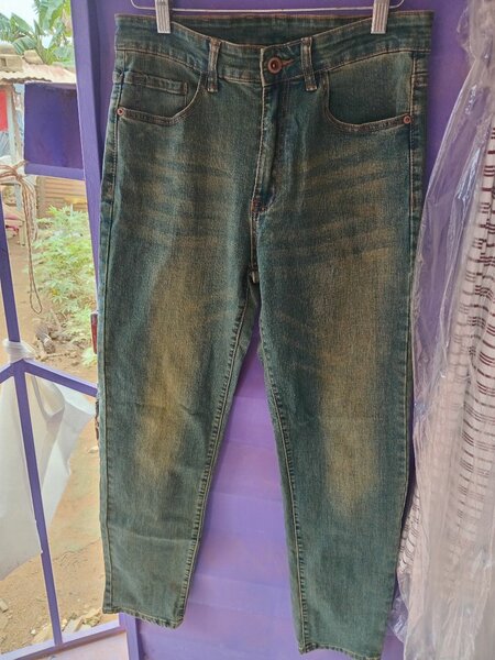 Jeans slim fit pour hommes