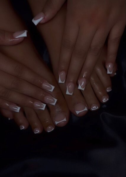 Press on nails de Rachida