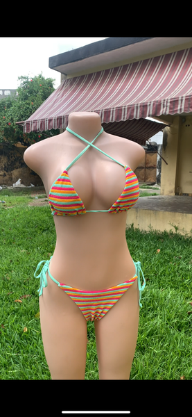 Bikinis et Maillot Stylés