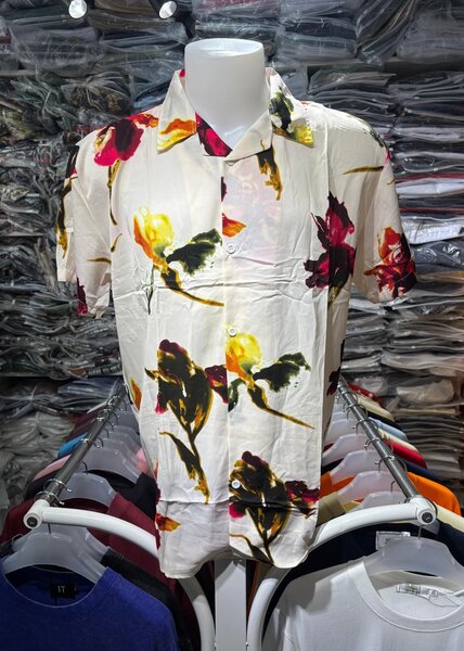 Chemise hawaïenne colorée