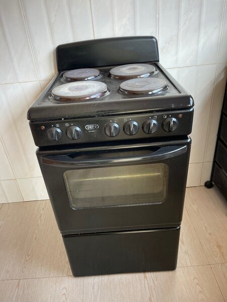Four plate Cooker