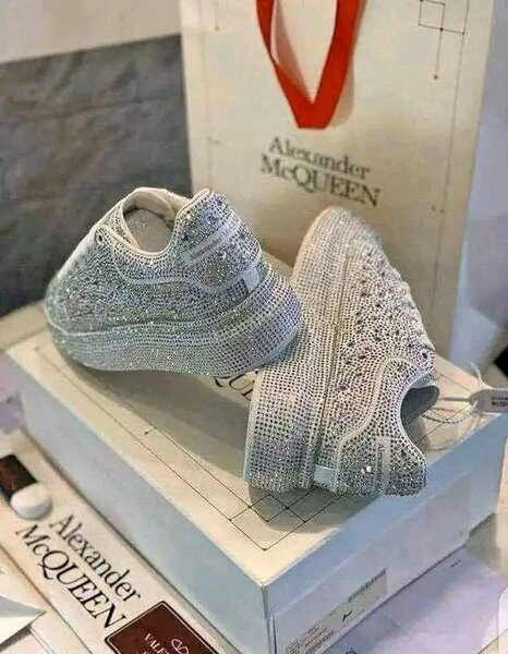 Chaussures Alexander McQUEEN Femme