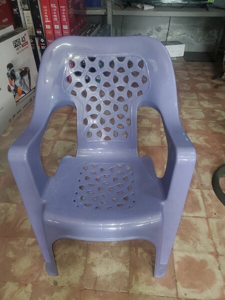 Chaise de jardin en plastique