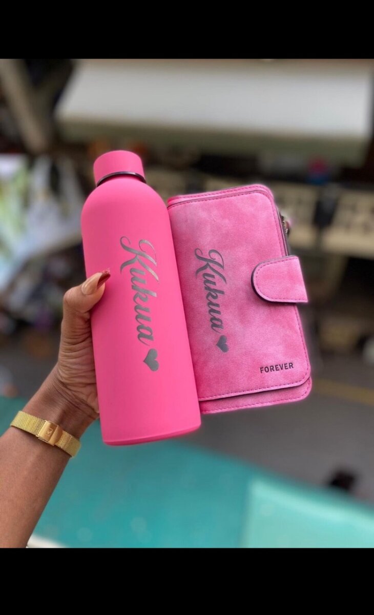 Customised bottles with purse