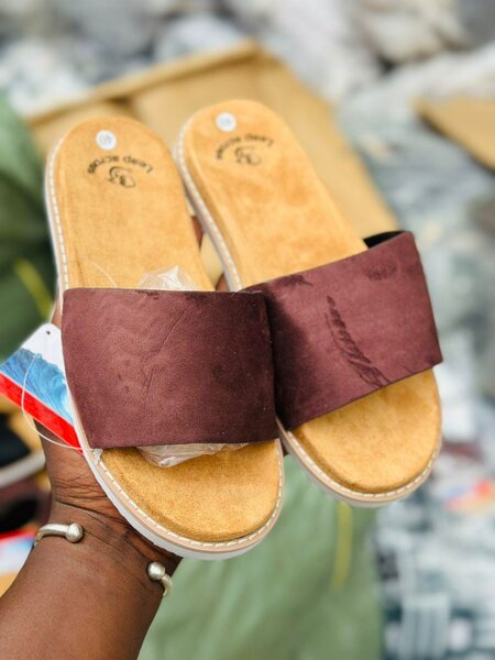 Chaussons en cuir confortables