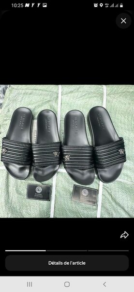 Claquettes noires élégantes