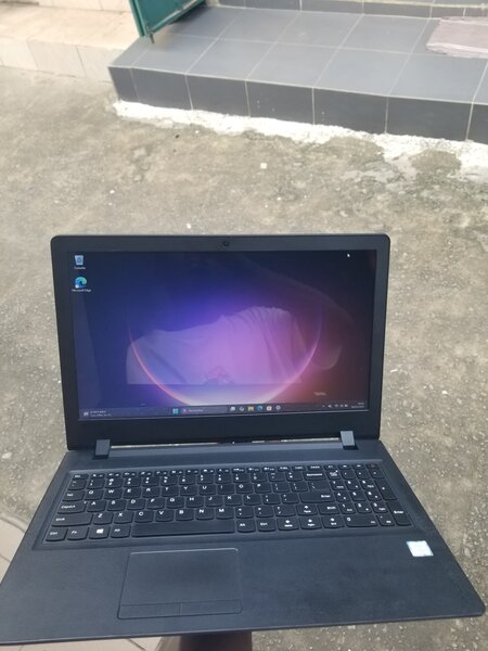 Ordinateur portable Lenovo performant