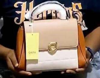 Sac à Main Élégant en Cuir