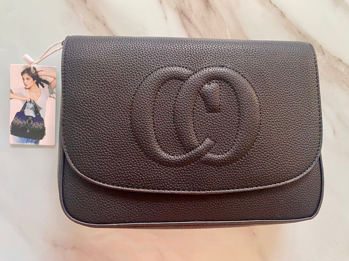 Sac à main en cuir bleu élégant