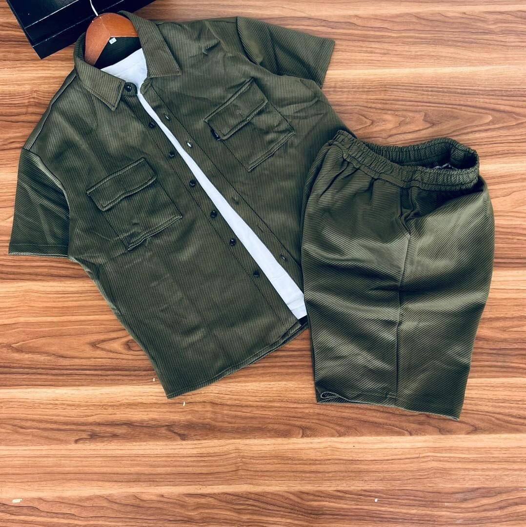 Classic top and down shorts