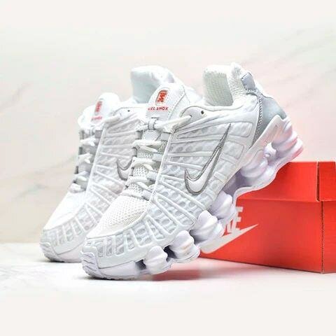 Baskets Nike Shox Blanc