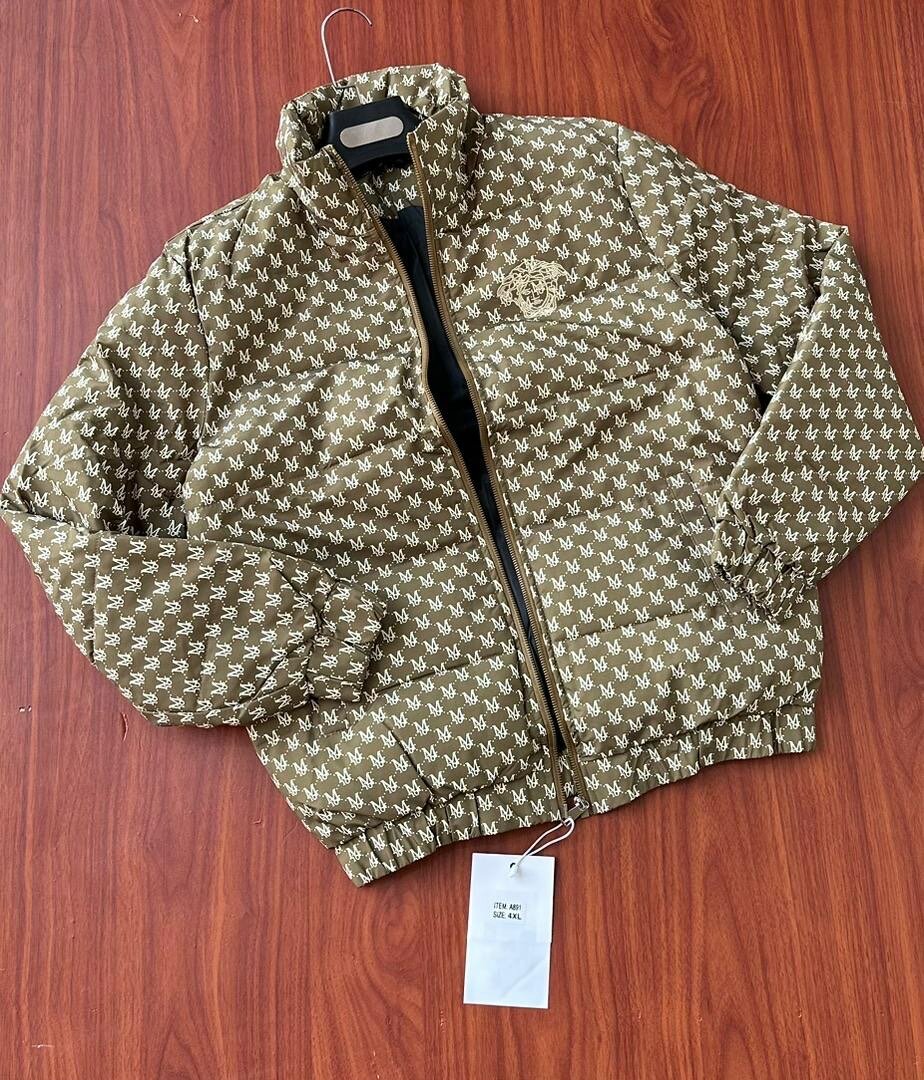 HIGH SCHOOL JACKET AVAILABLE NOW *free sizes*