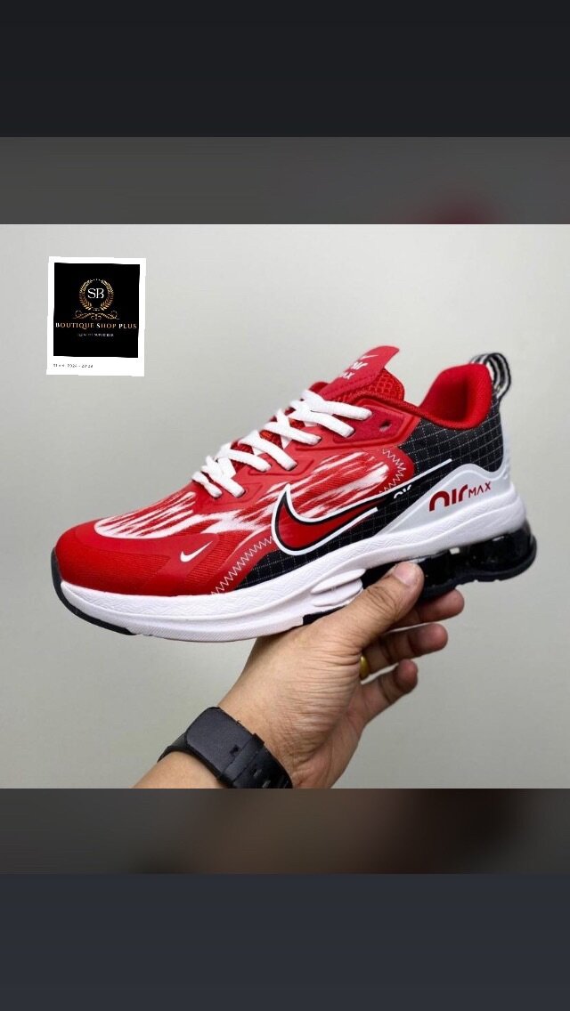 Basket NIKE authentique avec sa boîte