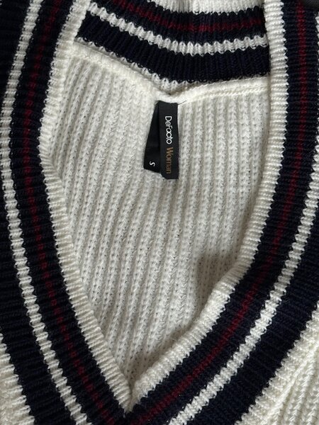 Жилетка/Безрукавка DeFacto