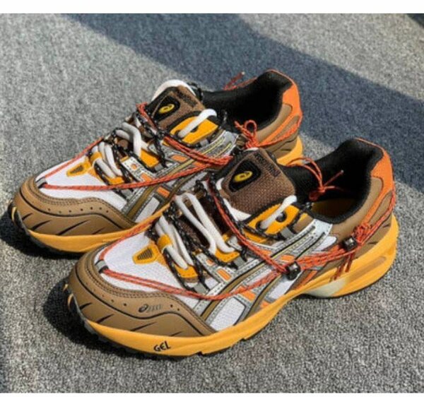 Mens quality sneaker