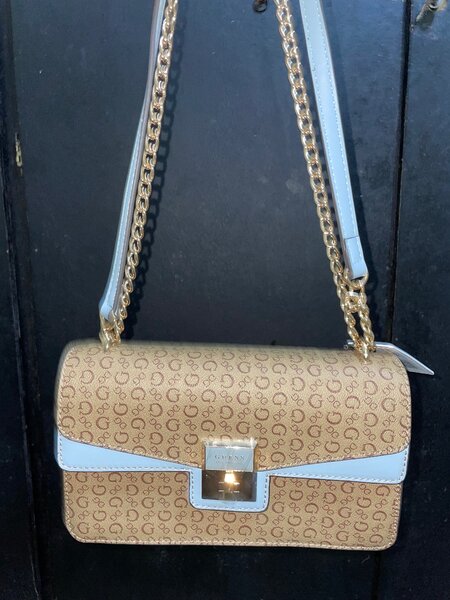 Sac bandoulière élégant femme